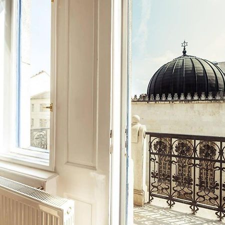 בודפשט New A C Studio With View Of The Synagogue מראה חיצוני תמונה